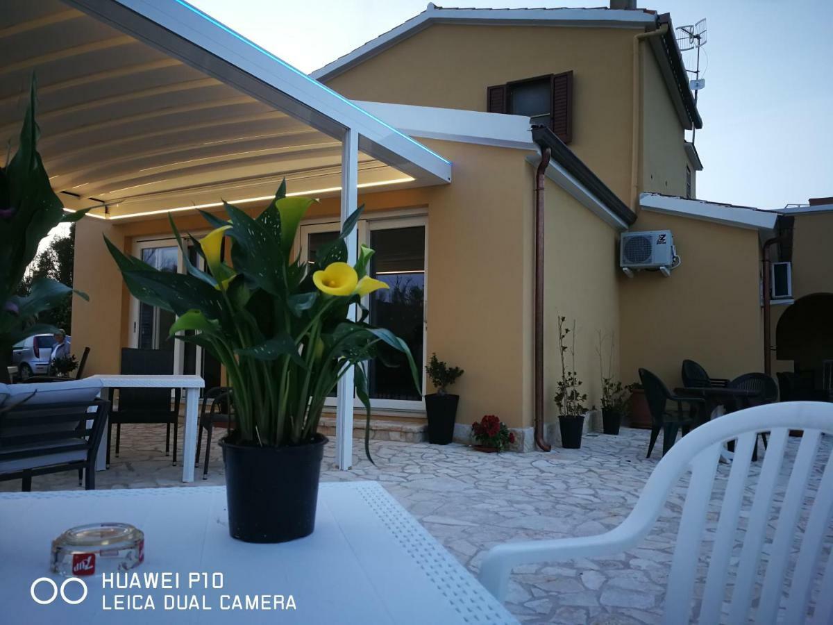 פרטיליה B&B Fiori Di Pesco מראה חיצוני תמונה